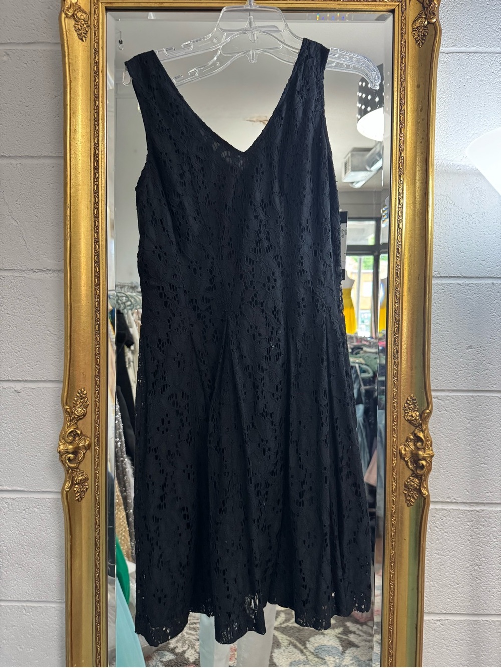 Sleeveless Black Lace Midi Dress with V-Neck